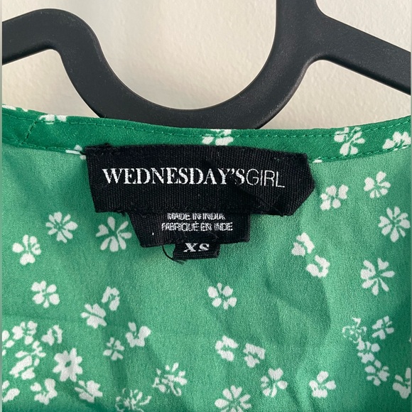 Tie front blouse - Picture 3 of 5